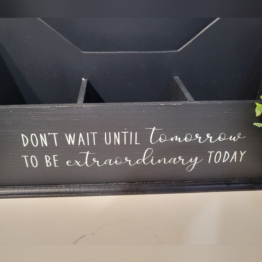 ♠️ MODERN LETTER/ MAIL SORTER - Picture 2 of 3